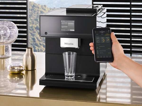 Miele CM 7750 Obsidianschwarz matt Stand-Kaffeevollautomat DIAMOND mit CoffeeSelect und AutoDescale für größte Flexibilität